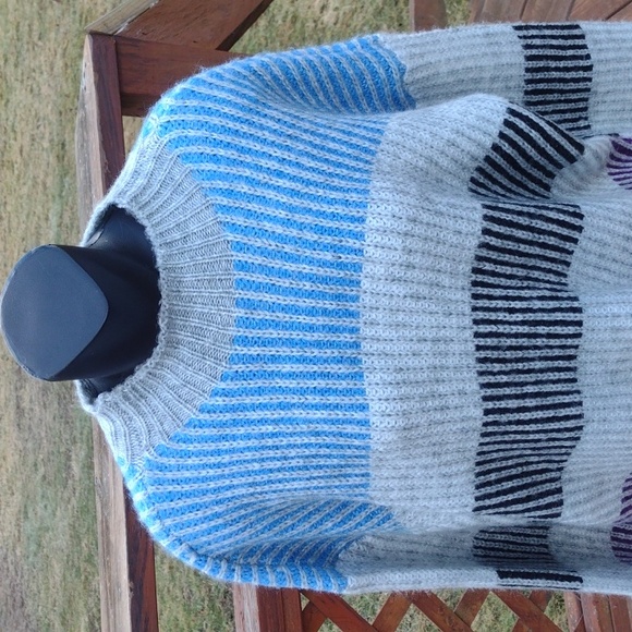 Liz Claiborne Chunky Knit Striped Sweater Size Large - Picture 3 of 11